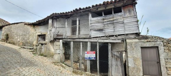 Casa de 3 dormitorios en Castedo, Portugal No. 40771 9