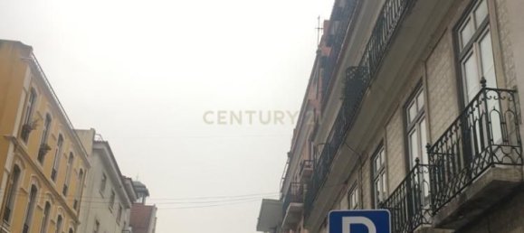 3 bedrooms Apartment in Lisbon, Portugal No. 103672 6