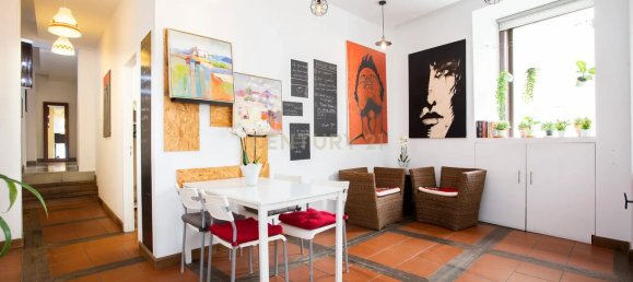 3 bedrooms Apartment in Lisbon, Portugal No. 103672 2