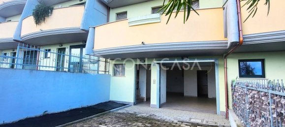 Villa de 6 habitaciónes en Cappelle sul Tavo, Italy No. 22933 14