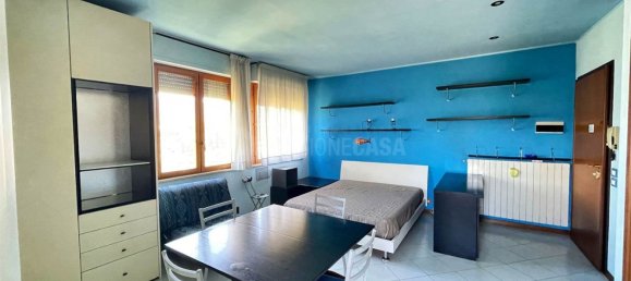 1 bedroom Apartment in Prato, Italy No. 344094 3