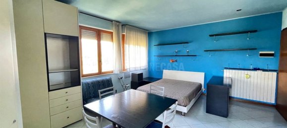 1 bedroom Apartment in Prato, Italy No. 344094 4