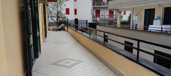 3 rooms Apartment in Cimitile, Italy No. 38306 18