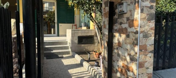 3 rooms Apartment in Cimitile, Italy No. 38306 10