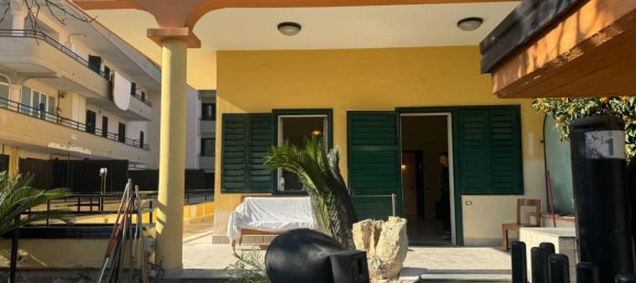 3 rooms Apartment in Cimitile, Italy No. 38306 11