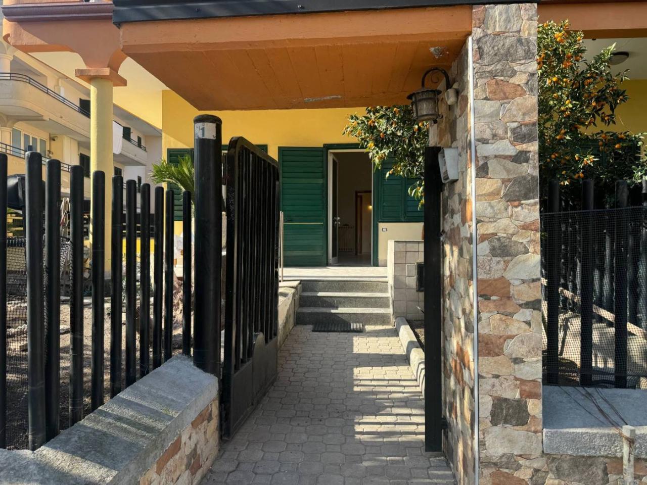 3 rooms Apartment in Cimitile, Italy No. 38306