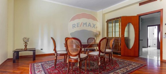 Apartamento de 9 habitaciónes en Bari, Italy No. 41017 17