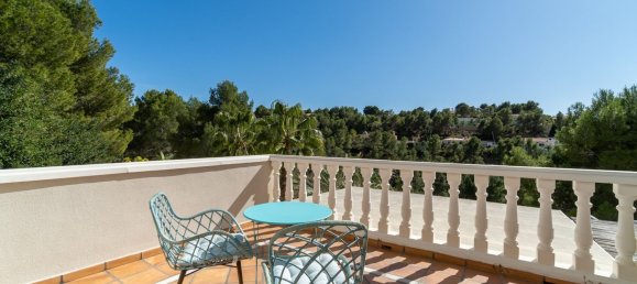 4 bedrooms Villa in Altea, Spain No. 167991 4
