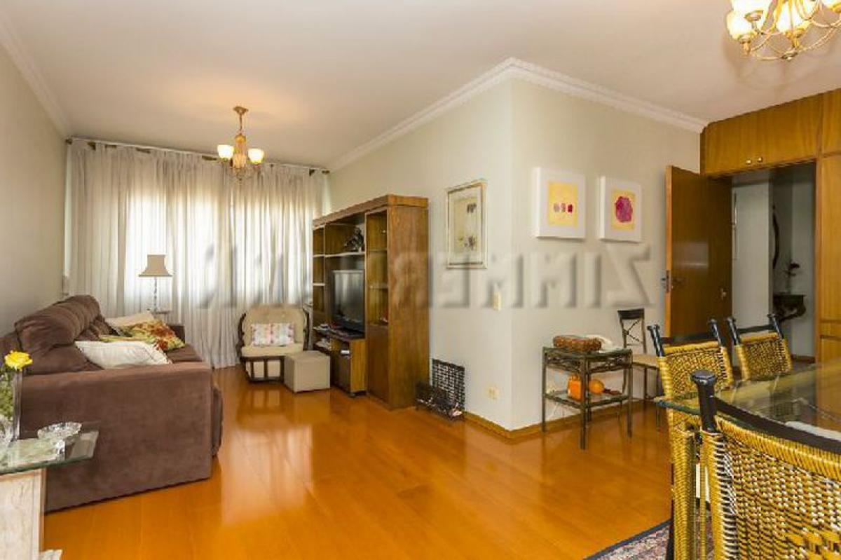 Apartamento de 3 dormitorios en Sao Paulo, Brazil No. 585768