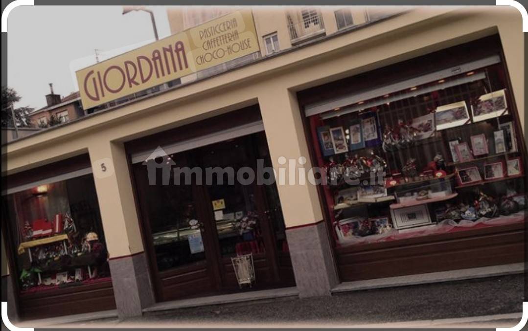 3-Zimmer Gewerbliche Immobilie in Nichelino, Italy, Nr. 207130