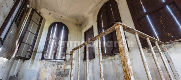 5 bedrooms Villa in Modena, Italy No. 379659 27