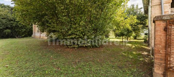 5 bedrooms Villa in Modena, Italy No. 379659 40