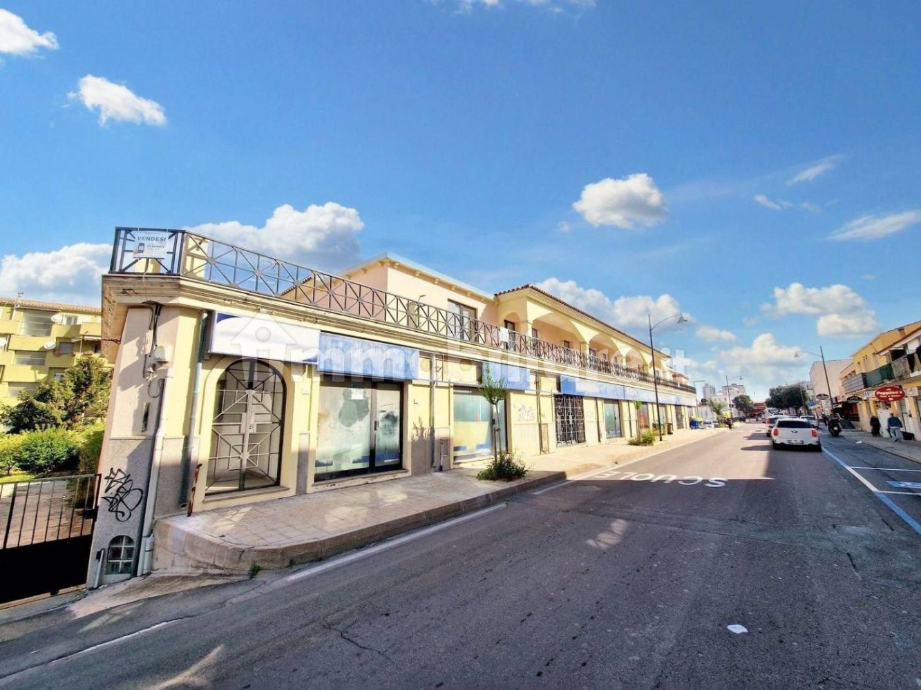 Oficina en Olbia, Italy 396 m² No. 315135