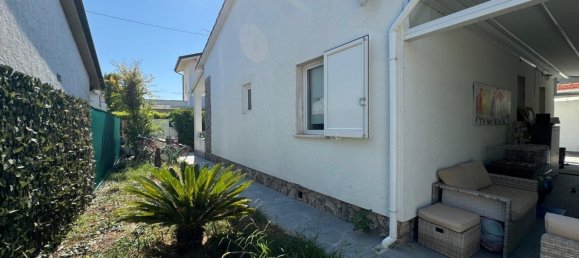 3 bedrooms Castles in Forte dei Marmi, Italy No. 155570 18