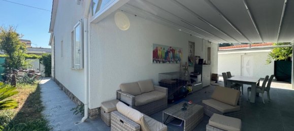 3 bedrooms Castles in Forte dei Marmi, Italy No. 155570 13