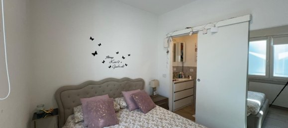 3 bedrooms Castles in Forte dei Marmi, Italy No. 155570 9