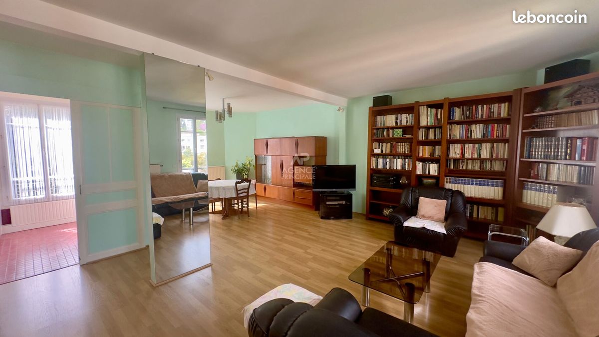 3 Schlafzimmer Wohnung in Sevres, France, Nr. 322291