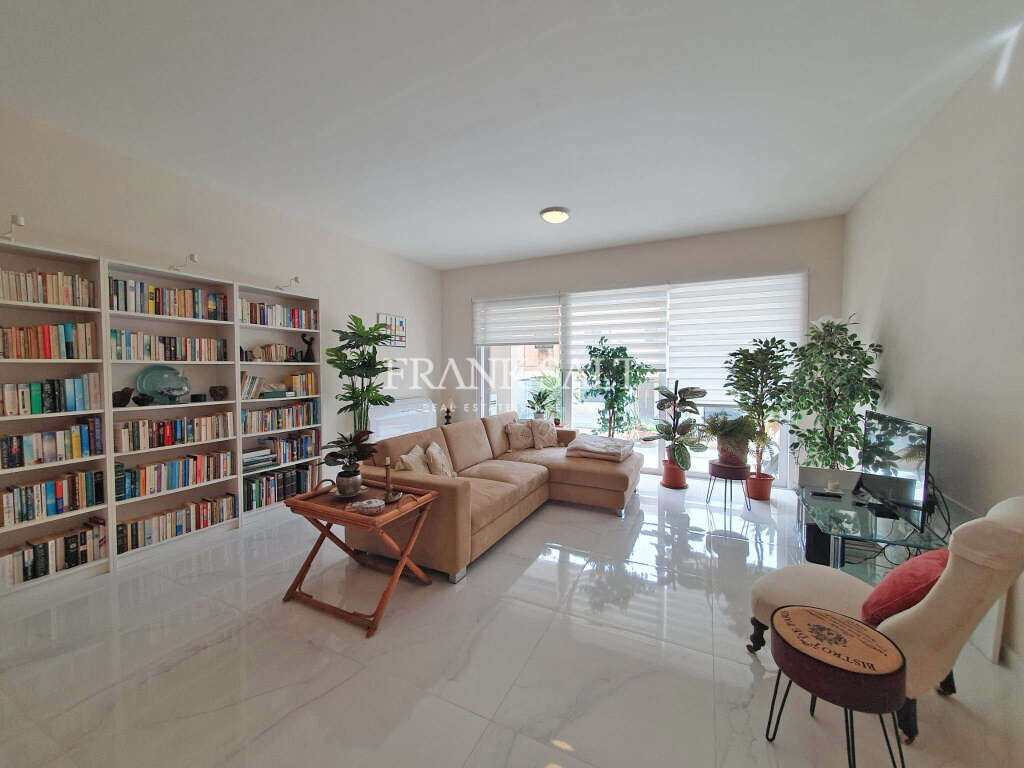 3 chambres Appartement à Swieqi, Malta No. 7273