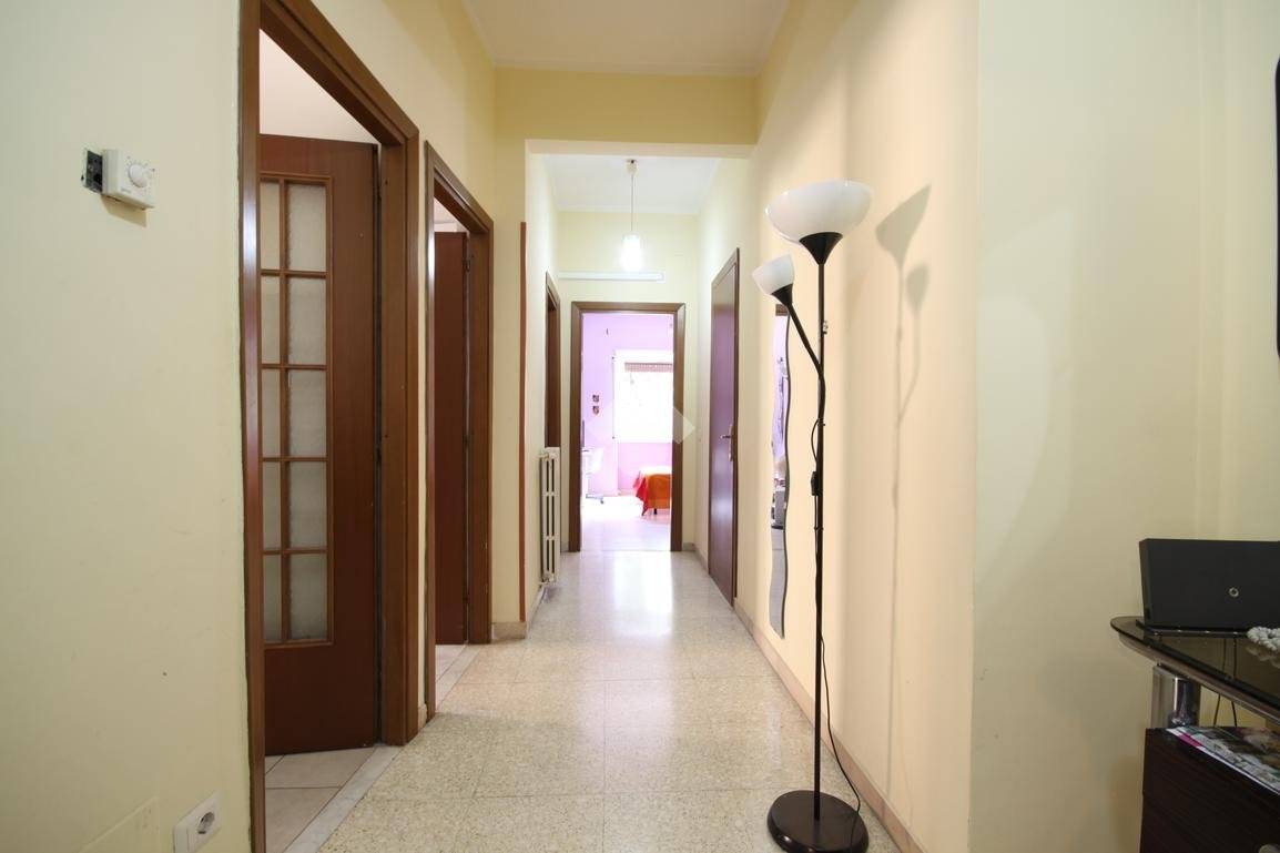 3 bedrooms Apartment in Rome, Italy No. 311820