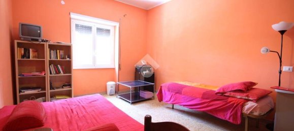 3 bedrooms Apartment in Rome, Italy No. 311820 8