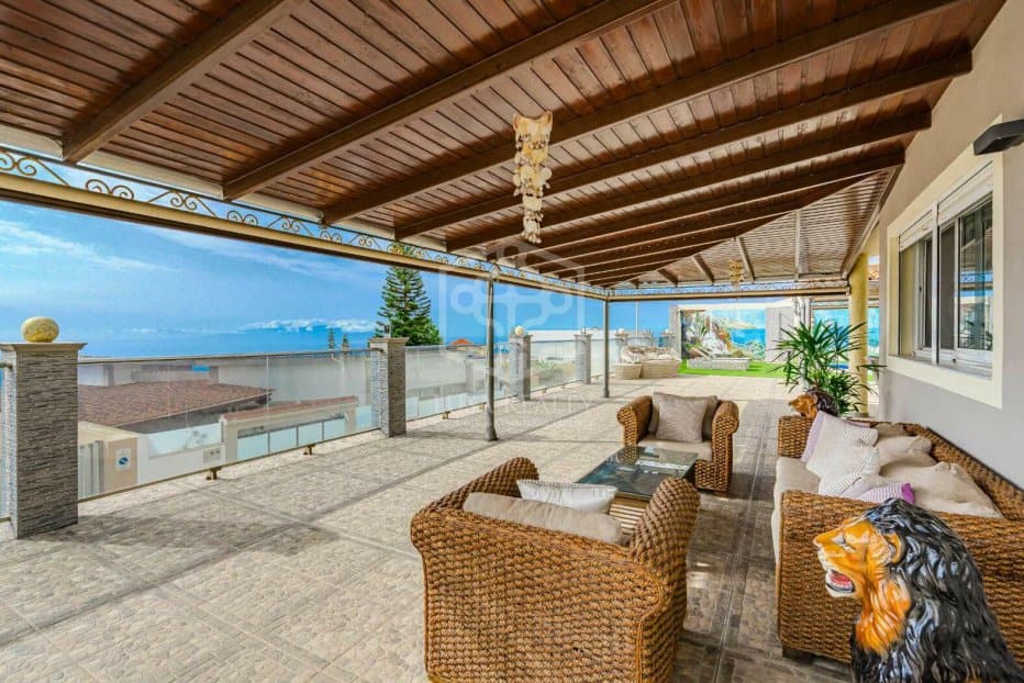 3 غرف نوم فيلا في Adeje, Spain رقم 16394