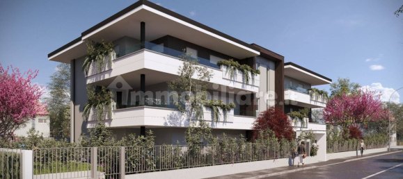 3 bedrooms Penthouse in Cernusco sul Naviglio, Italy No. 193326 2