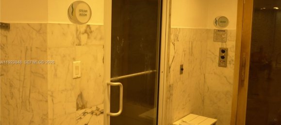 2 غرف نوم عقار تجاري في Miami, الولايات المتحدة رقم 615473 3