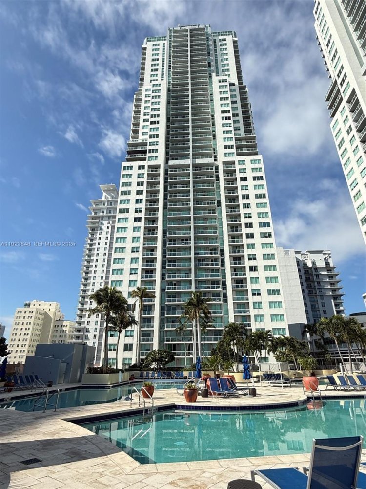 2 غرف نوم عقار تجاري في Miami, الولايات المتحدة رقم 615473