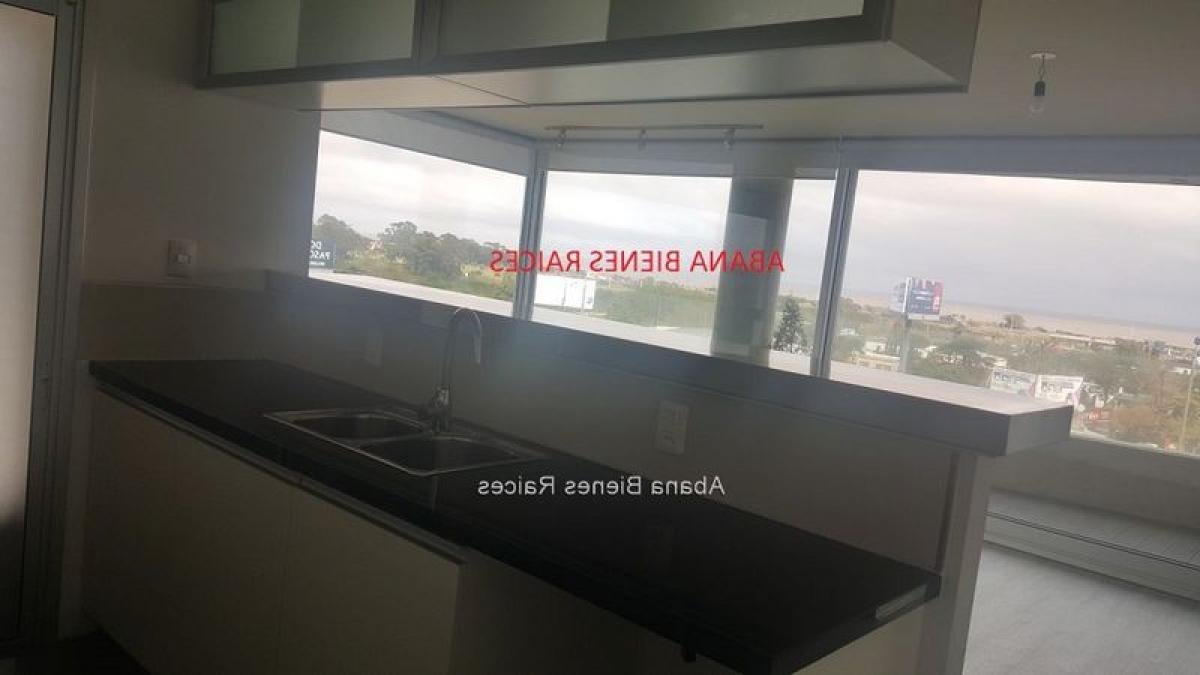 2 bedrooms Apartment in Montevideo, Uruguay No. 12567