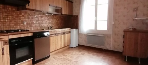 3 bedrooms Townhouse in Nogent-le-Roi, France No. 88846 3