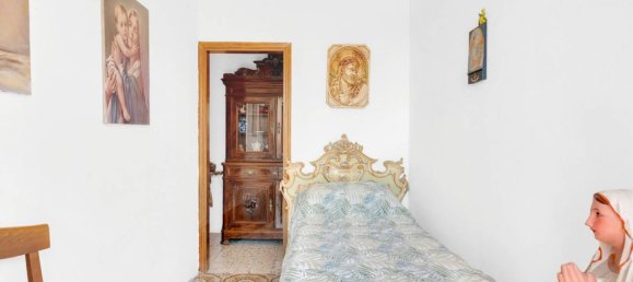 3 rooms Apartment in Milan, Italy No. 241884 3