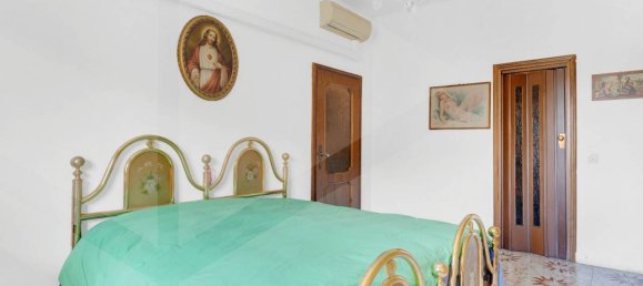 3 rooms Apartment in Milan, Italy No. 241884 6