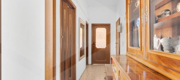 3 rooms Apartment in Milan, Italy No. 241884 9