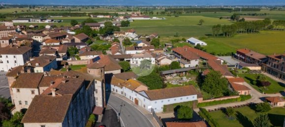 8-Zimmer Haus in Cavallerleone, Italy, Nr. 151786 3