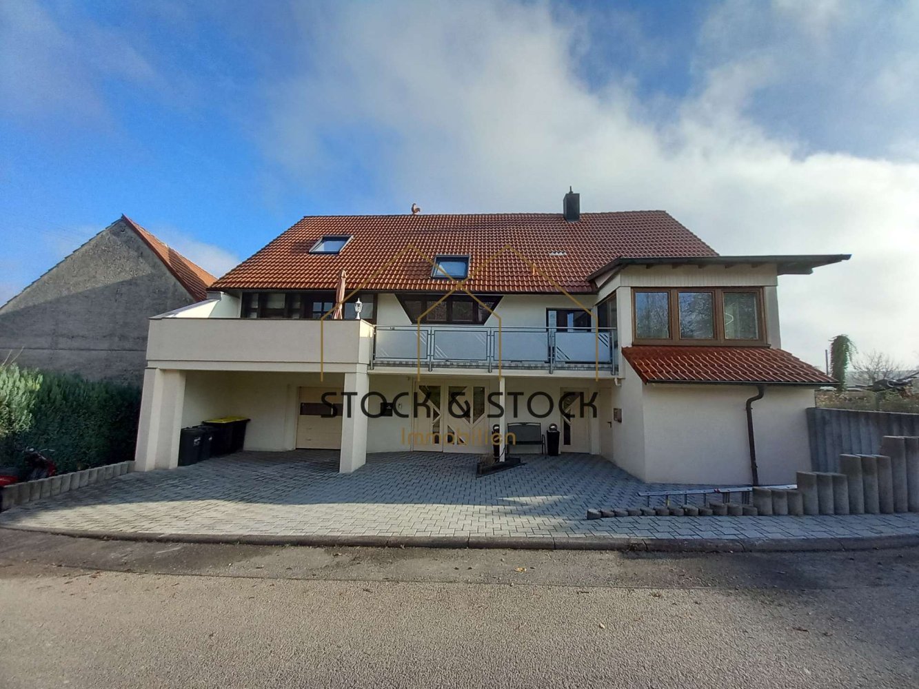 8-salle Maison de ville à Neckar-Odenwald-Kreis, Germany No. 68996