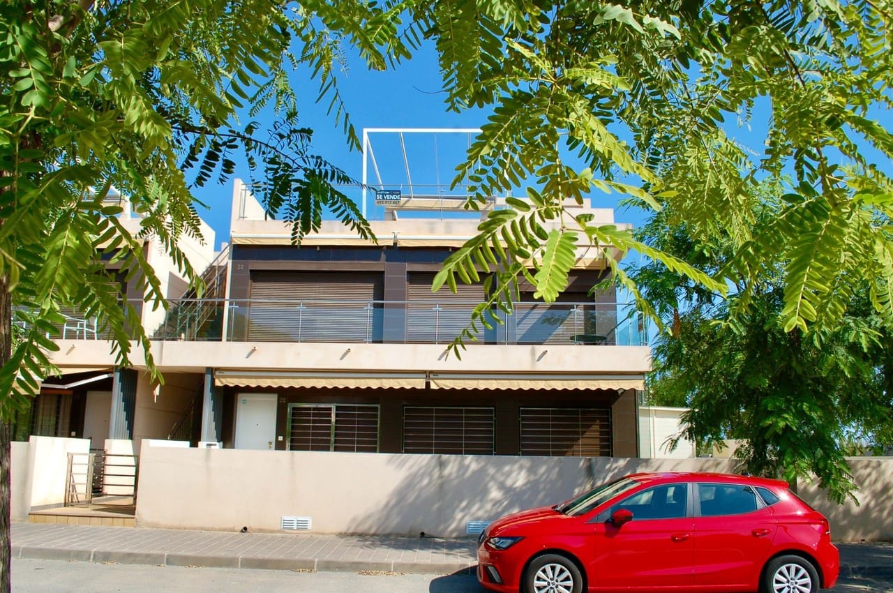 2 bedrooms House in Alicante, Spain No. 188063