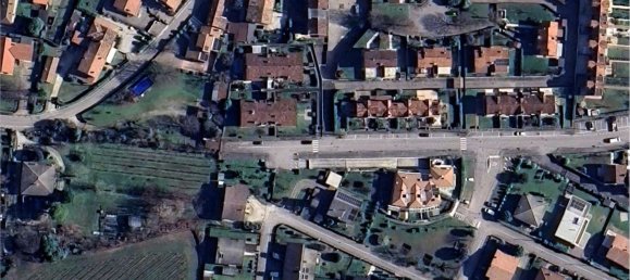 32m² Garage in Villorba, Italy No. 298996 10