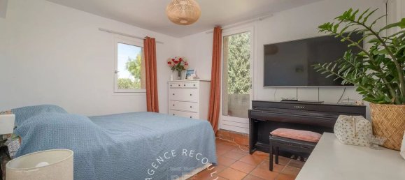 4 bedrooms House in Marseille, France No. 342554 10