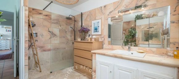 4 bedrooms House in Marseille, France No. 342554 13