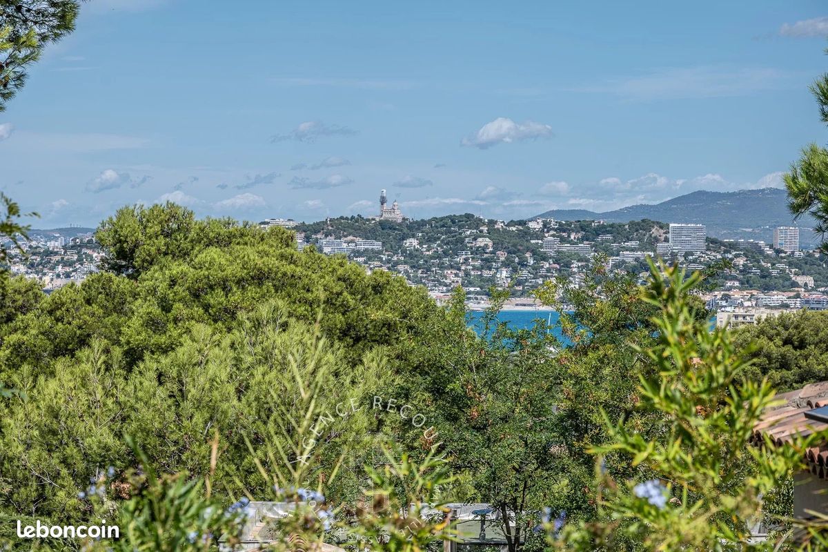 4 bedrooms House in Marseille, France No. 342554