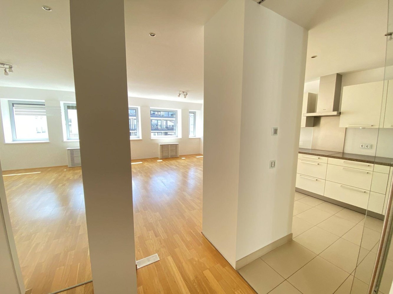 2 Schlafzimmer Wohnung in Wieden, Austria, Nr. 224155