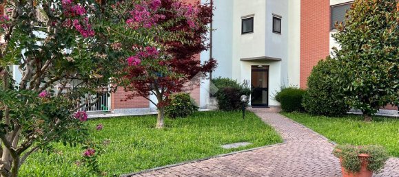 2 bedrooms Apartment in Terno d'Isola, Italy No. 305639 2