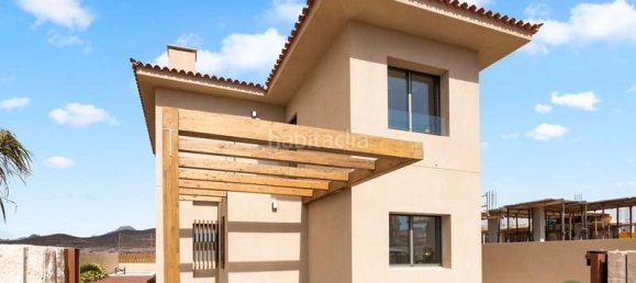 4 bedrooms Villa in San Miguel de Abona, Spain No. 27675 5