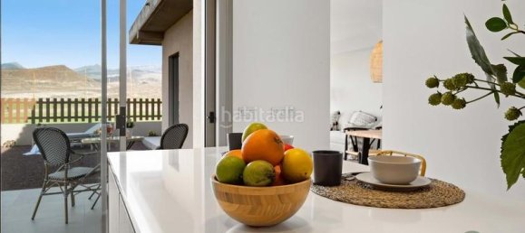 4 bedrooms Villa in San Miguel de Abona, Spain No. 27675 24