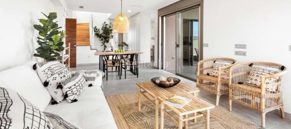 4 bedrooms Villa in San Miguel de Abona, Spain No. 27675 22