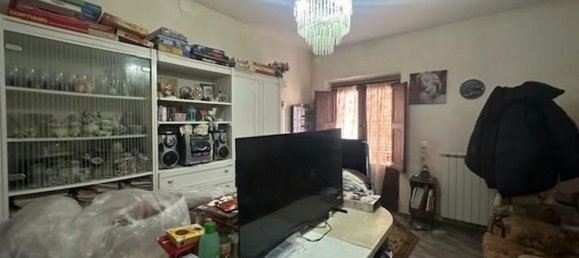 4 bedrooms Apartment in Cascina, Italy No. 380647 2