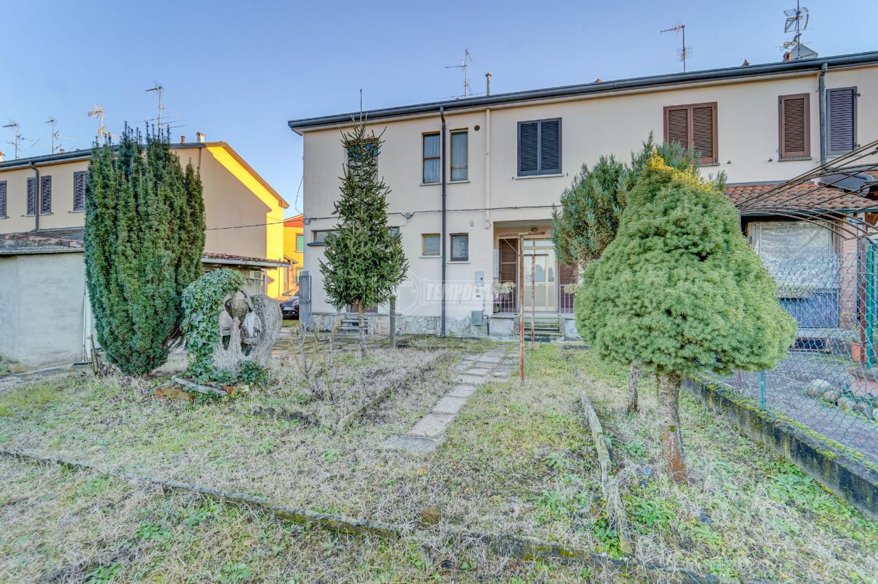 6-salle Maison à Cuggiono, Italy No. 64239