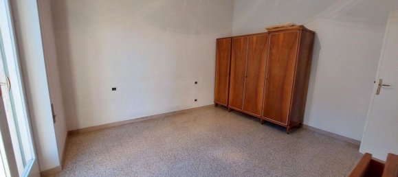 7 rooms Villa in Viareggio, Italy No. 16060 2