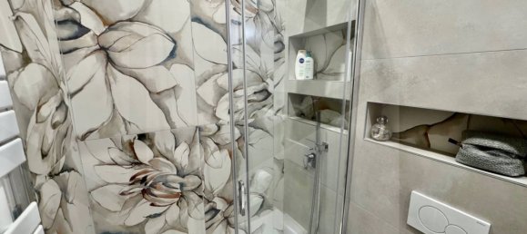 4 rooms Apartment in Bologna, Italy No. 20573 25