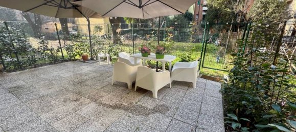 4 rooms Apartment in Bologna, Italy No. 20573 45